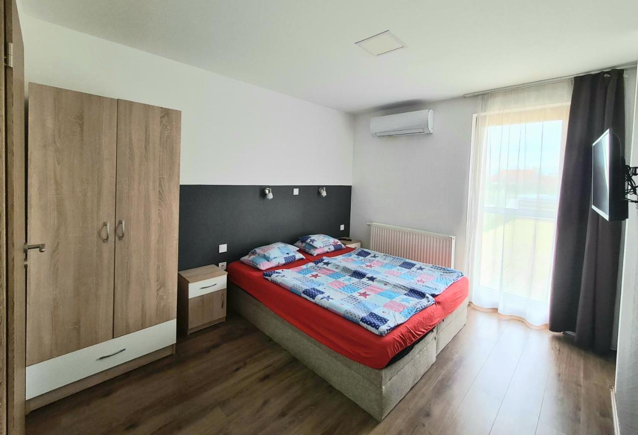 Szekely-Lak Apartman Hegykő Екстериор снимка